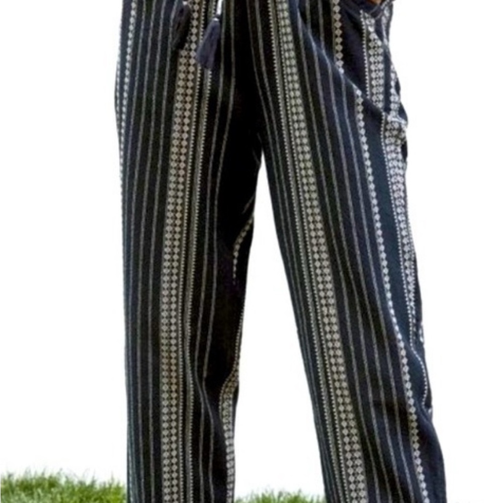 Anthropologie Women’s M Black and White Embroidered Striped Cropped Casual Pants - Picture 2 of 7
